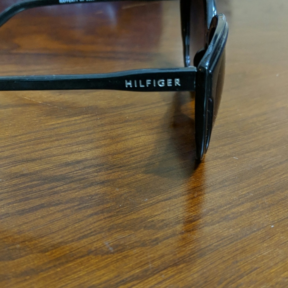 Sunglasses - Picture 2 of 3